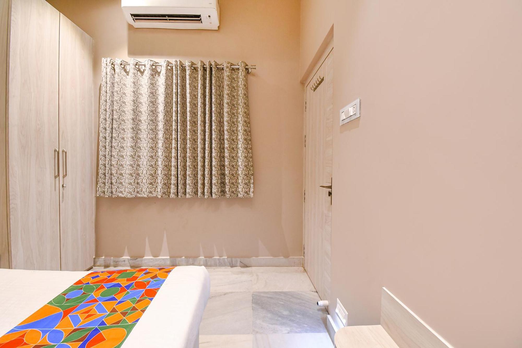 Fabhotel Kitchen Q Inn - Belaghata Calcutta Buitenkant foto